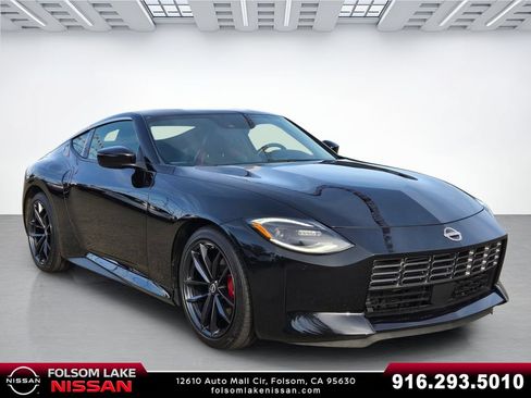 Certified 2025 Nissan Z Performance w/ Floor Mat Package RWD image 1