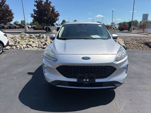Used 2020 Ford Escape Titanium AWD/4WD image 2