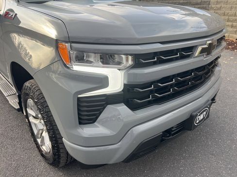 Used 2024 Chevrolet Silverado 1500 RST image 8