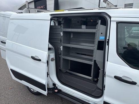 Used 2022 Ford Transit Connect XL image 11