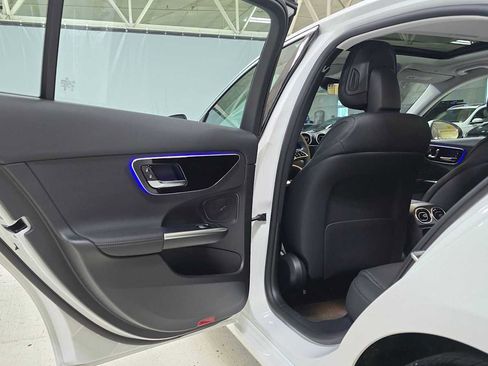 Certified 2025 Mercedes-Benz C 300 4MATIC Sedan image 20