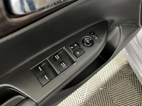 Used 2017 Honda Accord Touring image 15