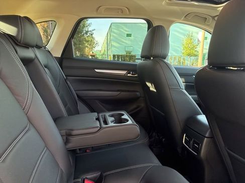 Used 2025 MAZDA CX-5 AWD 2.5 S w/ Preferred Package image 24