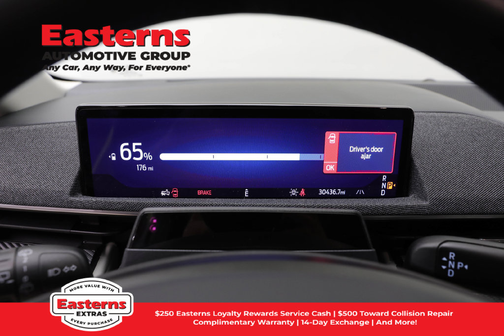 Used 2025 Ford Mustang Mach-E Premium AWD/4WD image 19