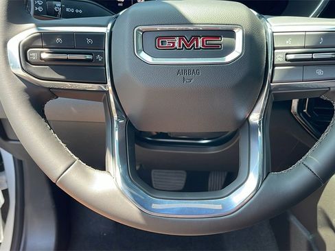 New 2025 GMC Canyon Elevation image 21