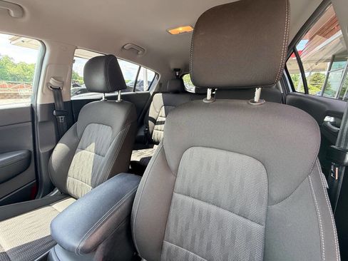 Used 2021 Kia Sportage LX FWD image 27