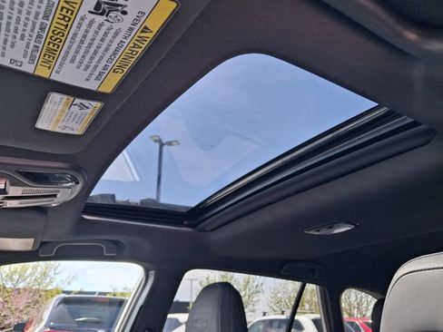 Used 2025 Subaru Outback Wilderness AWD/4WD image 29