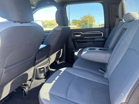 Used 2024 RAM 2500 Big Horn image 17