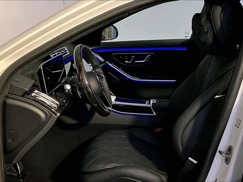 New 2026 Mercedes-Benz S 580 4MATIC Sedan image 13