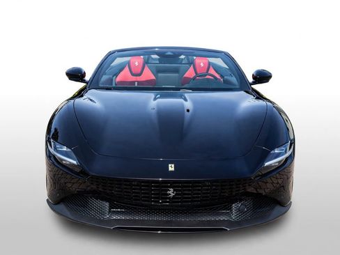 Certified 2024 Ferrari Roma Spider RWD image 15