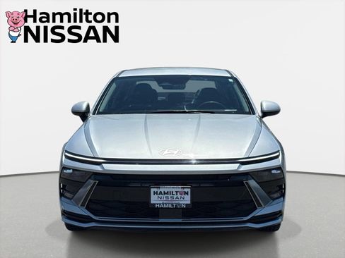 Used 2025 Hyundai Sonata SEL FWD image 6
