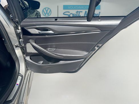 Used 2020 BMW M5 w/ Executive Package image 31