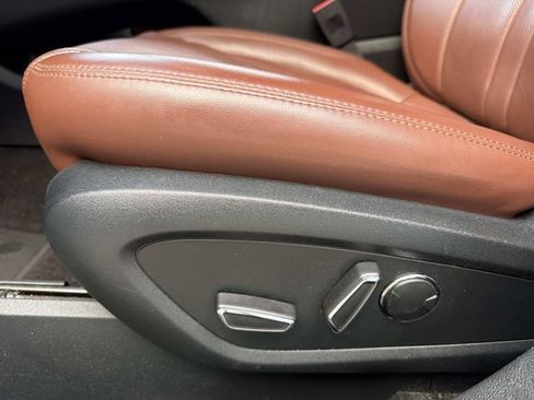 Used 2019 Lincoln Nautilus Reserve AWD/4WD image 15