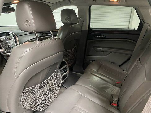 Used 2010 Cadillac SRX Luxury image 11