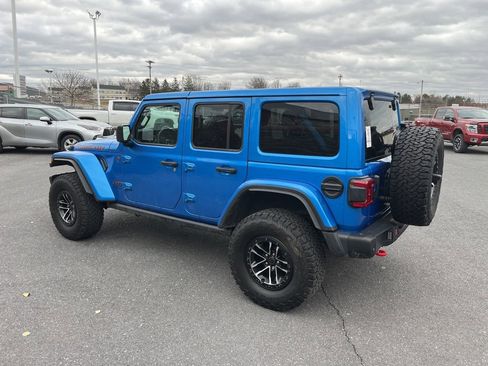 Used 2024 Jeep Wrangler Unlimited Rubicon image 9