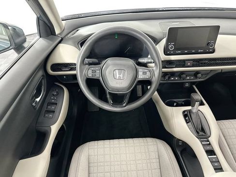 Used 2024 Honda HR-V LX image 16