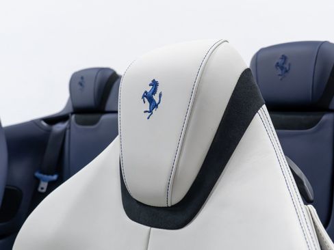 Used 2025 Ferrari Roma Spider image 45