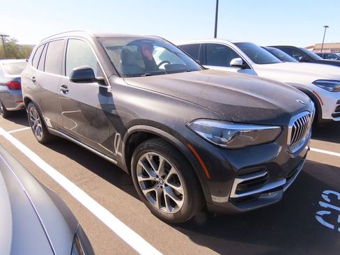 Used 2023 BMW X5 xDrive40i image 2