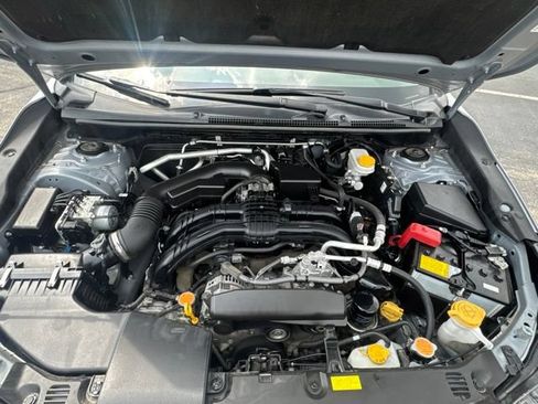 Used 2023 Subaru Crosstrek 2.0i Premium AWD/4WD image 7