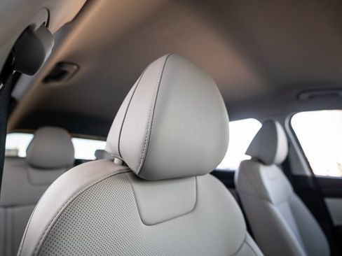 New 2026 Hyundai Tucson SEL image 17