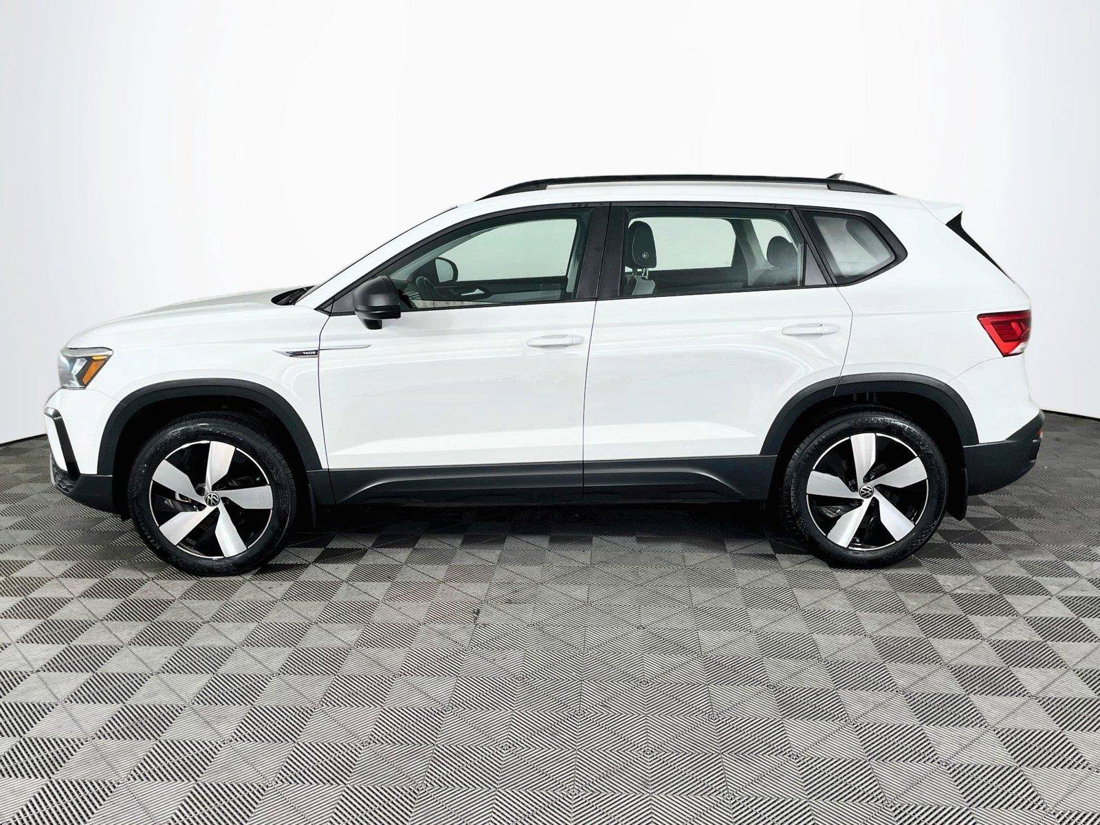 Used 2024 Volkswagen Taos S AWD/4WD image 4