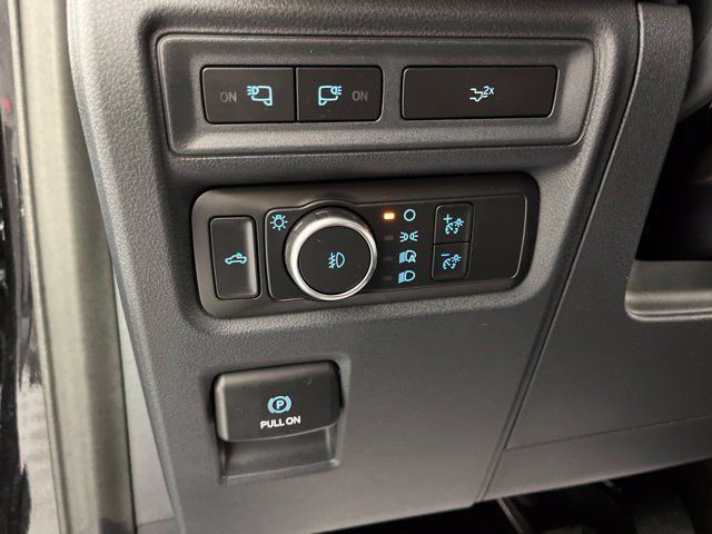 Used 2022 Ford F150 XLT w/ Equipment Group 302A High AWD/4WD image 33