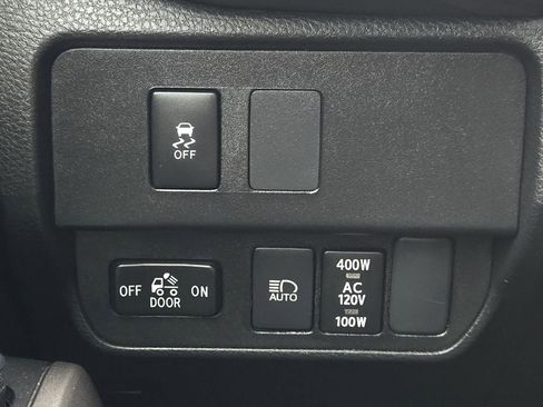 Used 2023 Toyota Tacoma TRD Off-Road AWD/4WD image 24