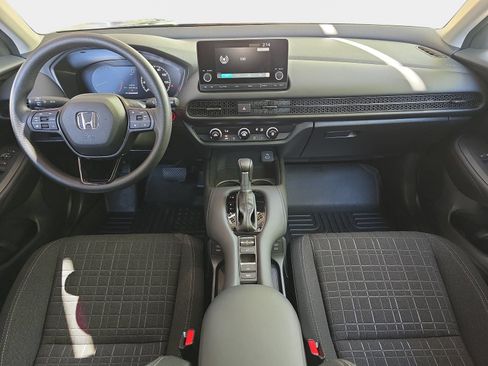 Certified 2025 Honda HR-V LX image 10