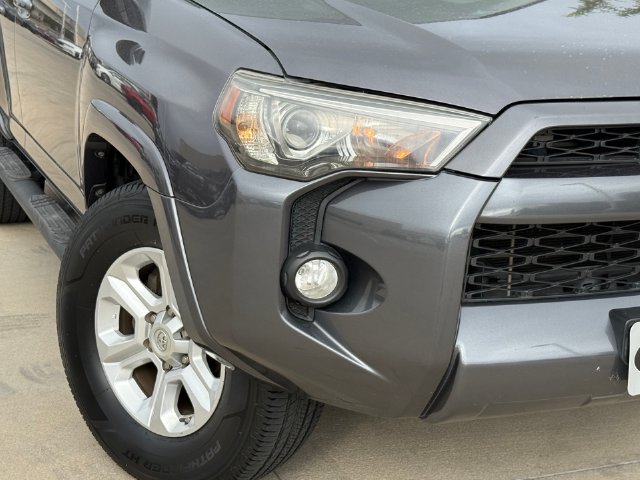 Used 2017 Toyota 4Runner SR5 Premium RWD image 6