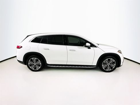 Used 2023 Mercedes-Benz EQS 450+ SUV image 9