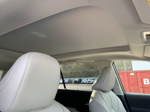 New 2026 Toyota Grand Highlander AWD image 19