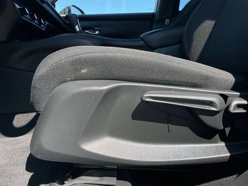Used 2026 Honda HR-V Sport image 25