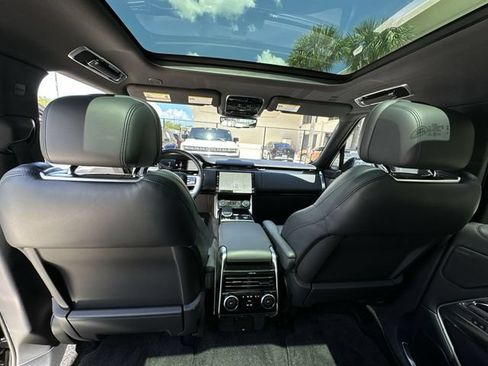 Used 2023 Land Rover Range Rover SE AWD/4WD image 30