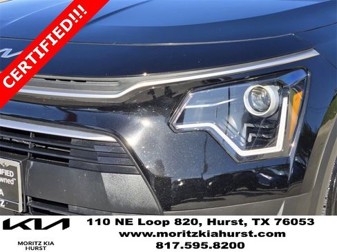 Certified 2024 Kia Niro EX image 13