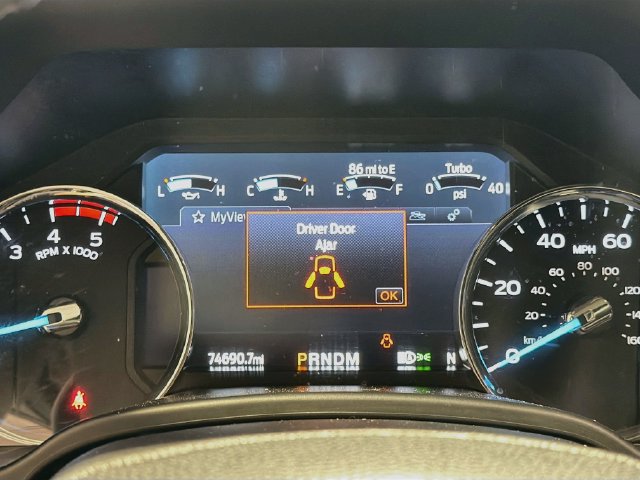Used 2021 Ford F350 Lariat w/ Tremor Off-Road Package AWD/4WD image 11