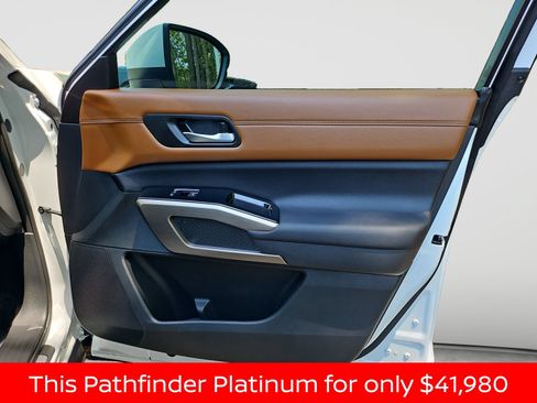 Used 2025 Nissan Pathfinder Platinum w/ Cargo Package AWD/4WD image 37