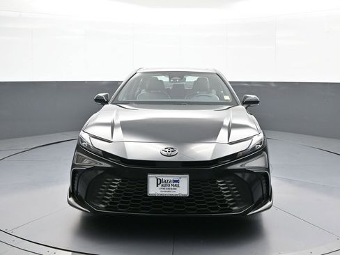 Certified 2025 Toyota Camry SE w/ Convenience Package FWD image 2