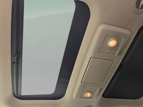 Used 2014 GMC Acadia Denali FWD image 20