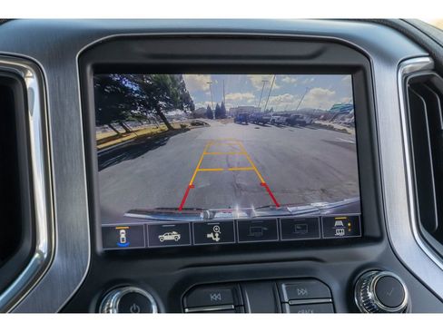 Used 2020 GMC Sierra 1500 SLT w/ SLT Convenience Package image 24