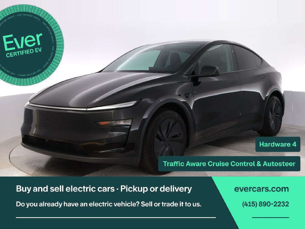 Used 2026 Tesla Model Y AWD image 1