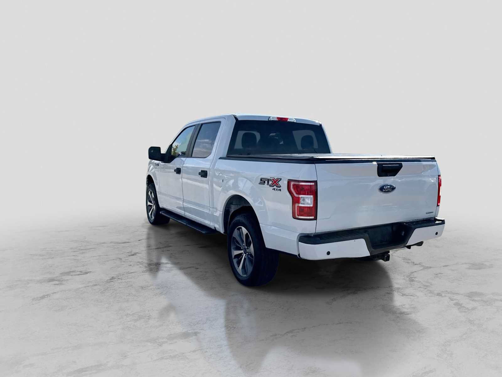 Used 2019 Ford F150 XL w/ Equipment Group 101A Mid AWD/4WD image 4