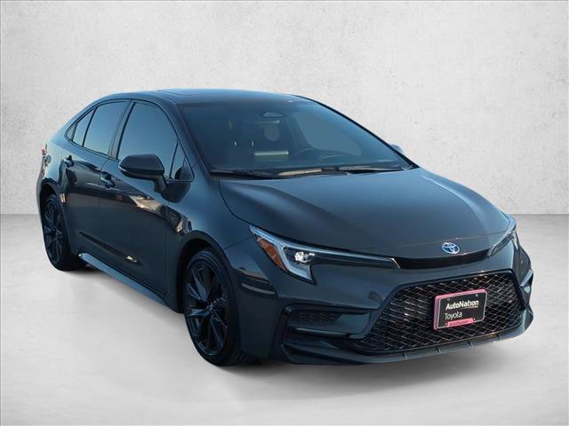 Certified 2024 Toyota Corolla SE w/ SE Premium Package FWD image 3