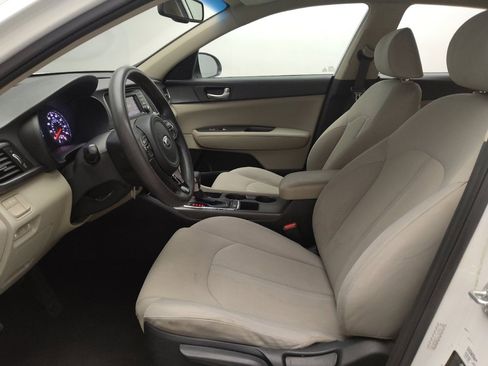 Used 2016 Kia Optima LX image 17