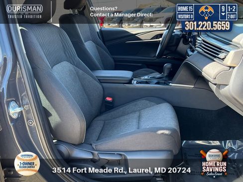 Used 2025 Toyota Camry LE image 20