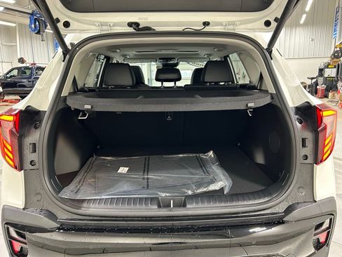 New 2026 Kia Seltos SX w/ SX Sunroof Package image 25