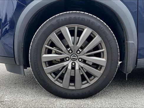 Used 2022 Nissan Pathfinder SL w/ SL Premium Package image 7