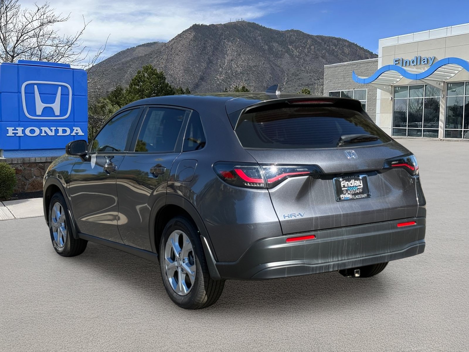 Used 2024 Honda HR-V LX image 4
