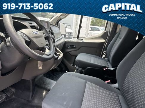 Used 2025 Ford Transit 250 Low Roof w/ Exterior Upgrade Package RWD image 19