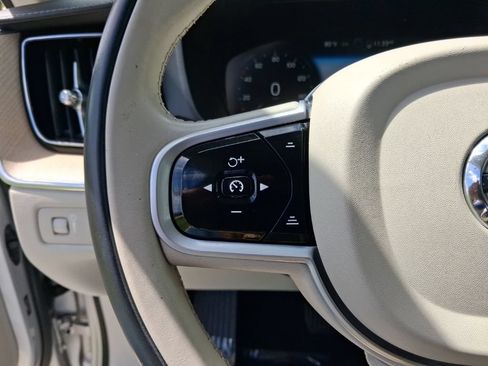 Used 2020 Volvo XC60 T5 Inscription w/ Protection Package Premier FWD image 19