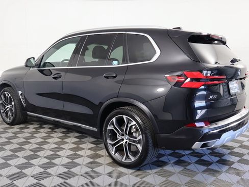 Used 2026 BMW X5 xDrive50e AWD/4WD image 6